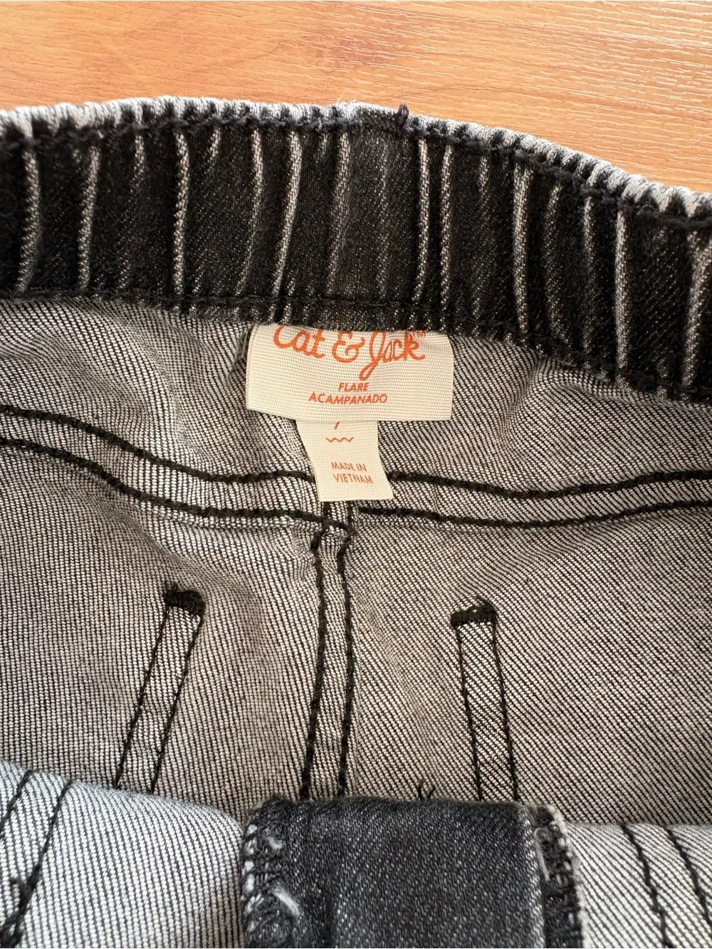Cat & Jack Black Flare Jeans with Multicolor Floral Embroidery size 7